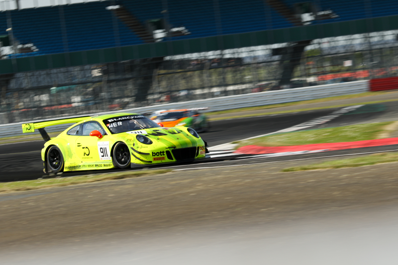 Illustration for article titled Blancpain GT Photos from Silverstone